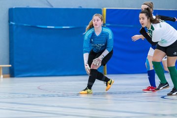 Bild 140 - F Loewinnen Hallen Cup